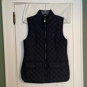 NWT Tommy Hilfiger - Women’s Navy Quilted Vest, Size S